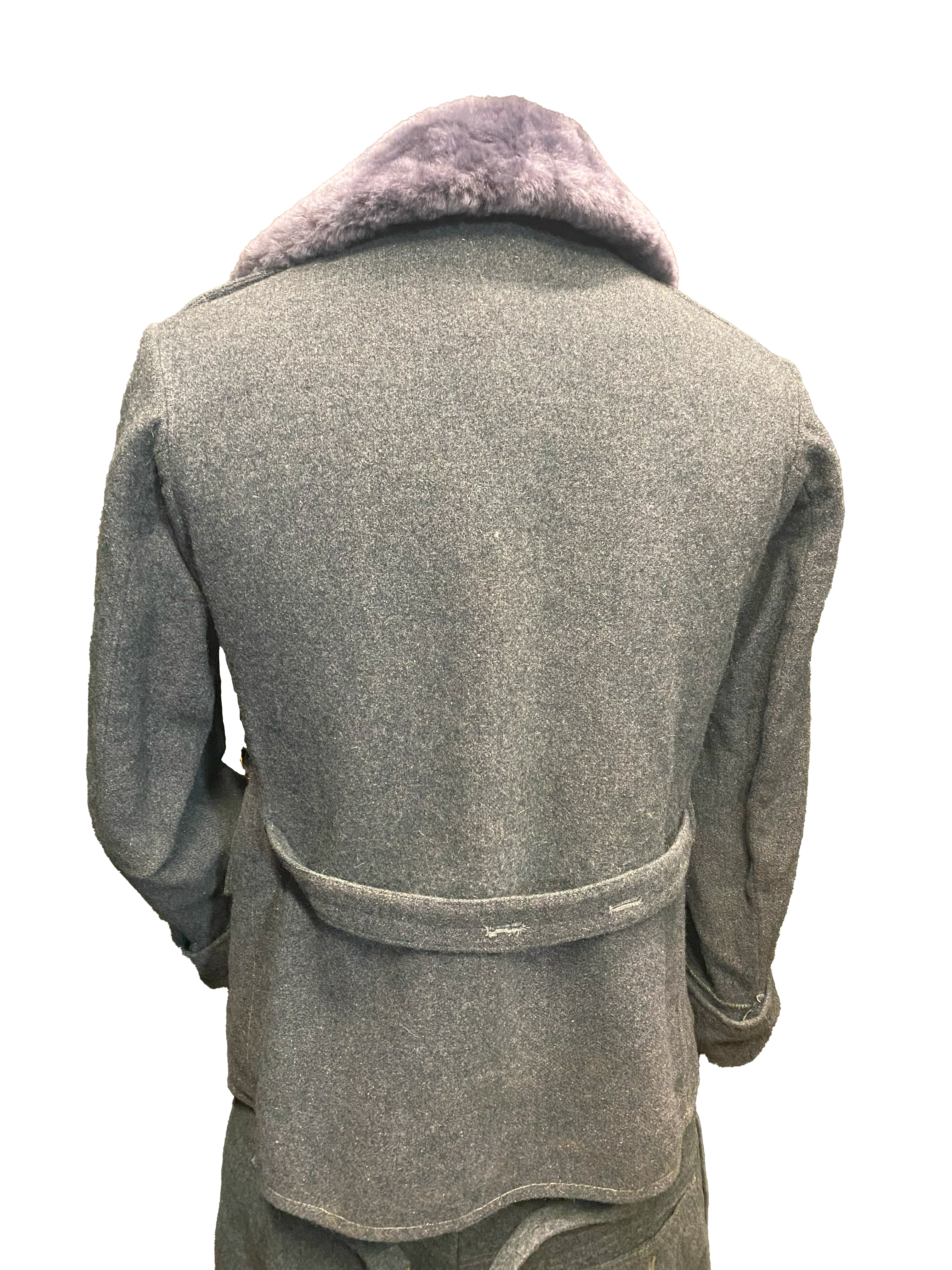 schweizer Jacke mit Pelzkragen – Bild 2