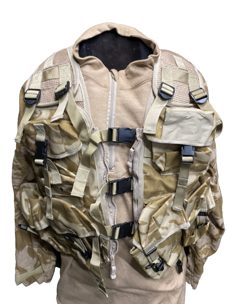 Britische DPM desert  Trägerweste